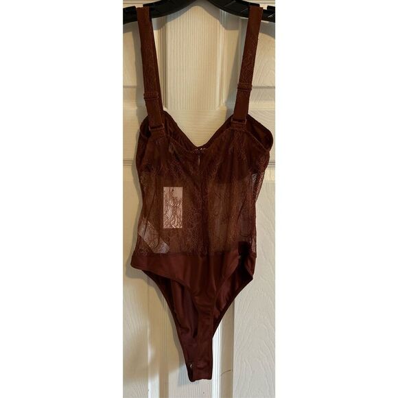 Danielle Bernstein Lace Bodysuit Size Small - Picture 4 of 7